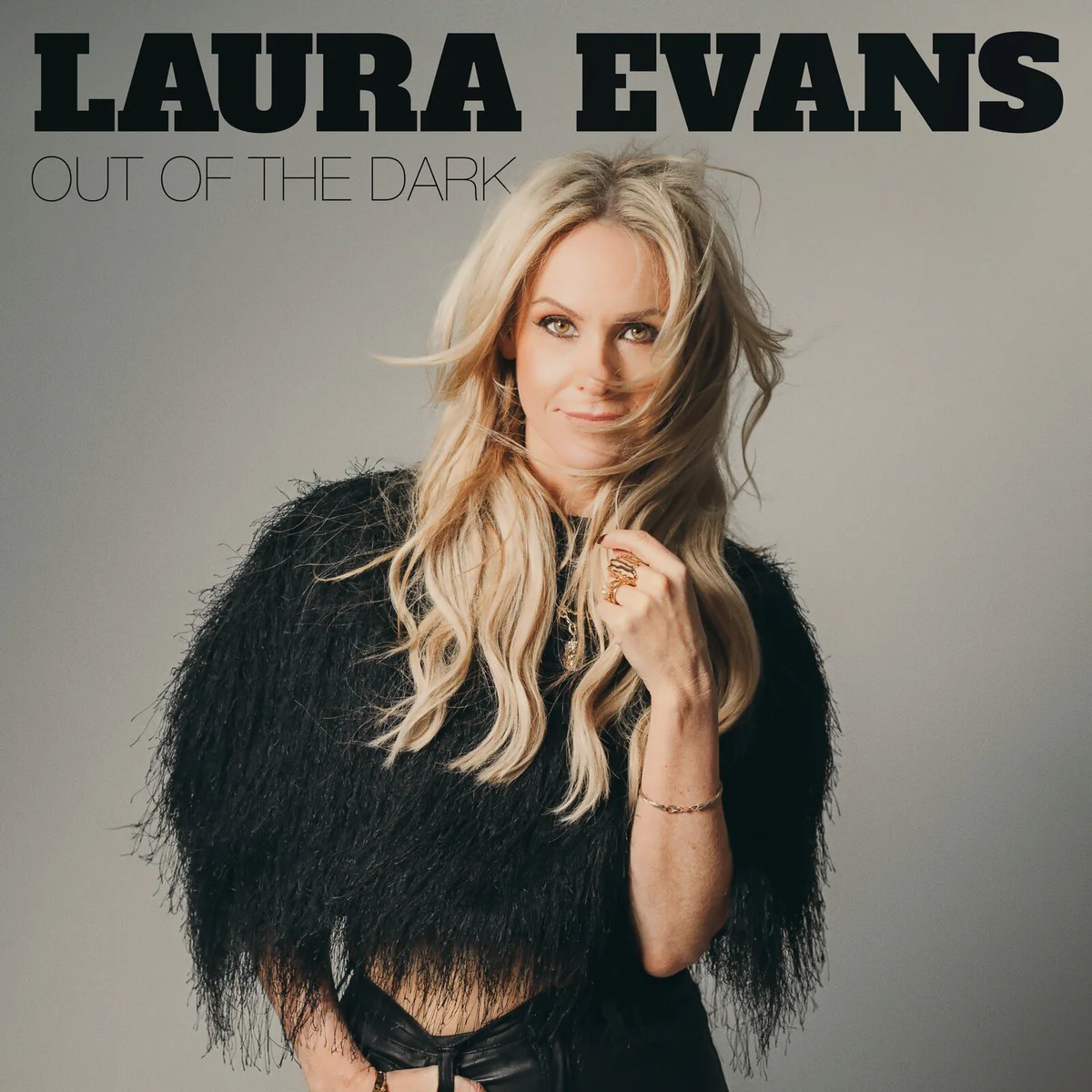 Laura Evans – Out of the&nbsp;Dark